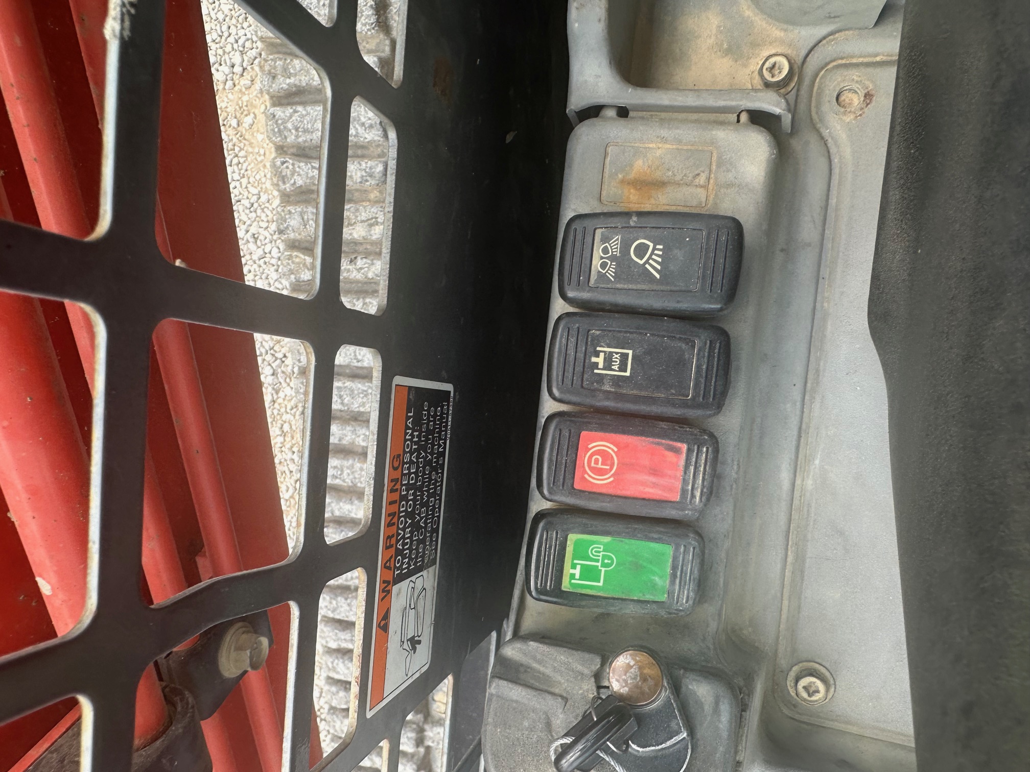 2012 KUBOTA SVL75 - Image 8